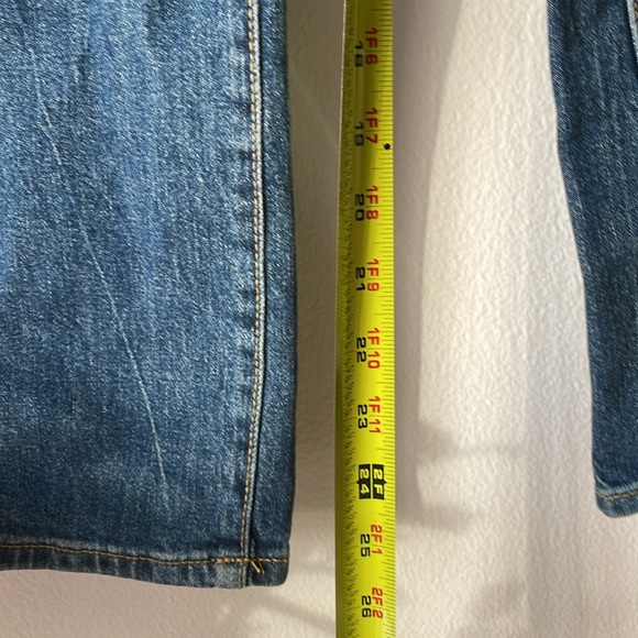 NWT!! UNIVERSAL THREAD // high rise + straight leg jeans // medium blue // soft - Picture 7 of 15